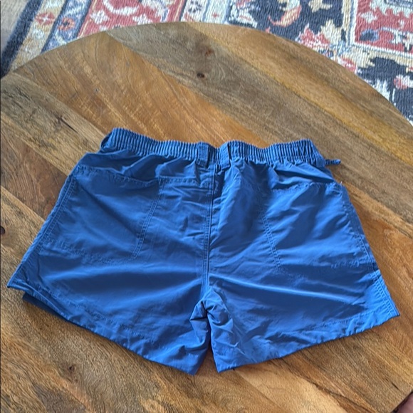 AFTCO Navy Blue Women's Fishing Shorts - Picture 2 of 4